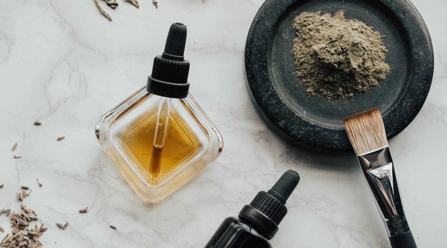 Featured image for Incorporating Aromatherapy Into Your Night Routine for Better Sleep