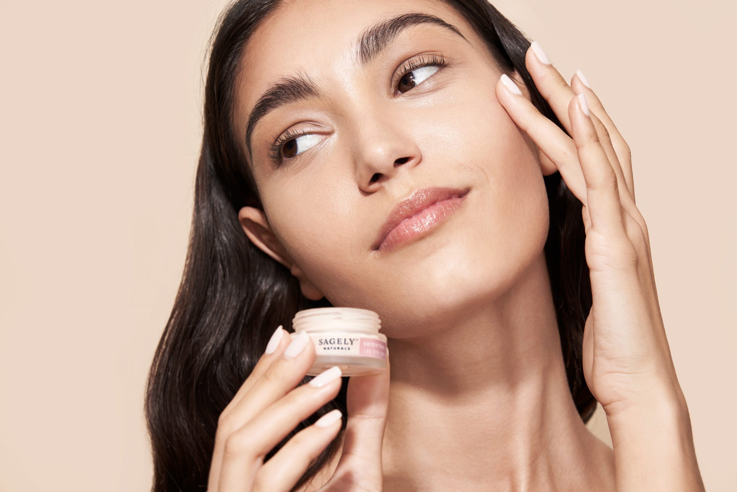 Featured image for Daily Habits That Might Be Sabotaging Your Skincare Routine