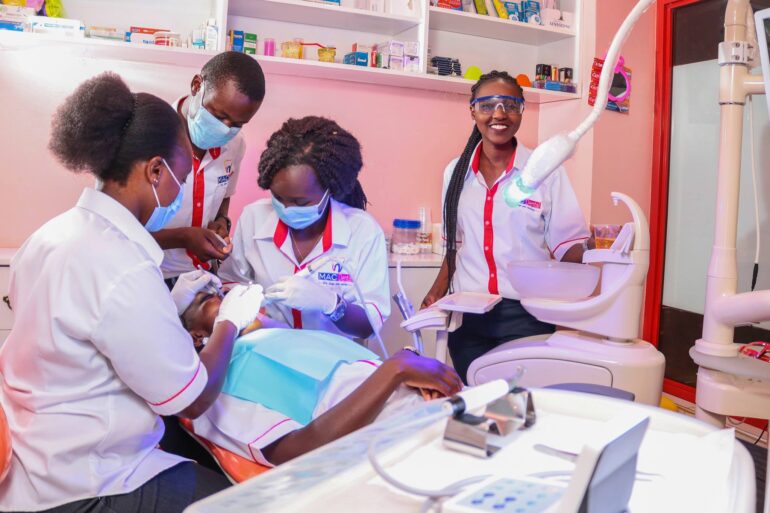 Featured image for Benefits of Regular Dental Checkups and Cleanings